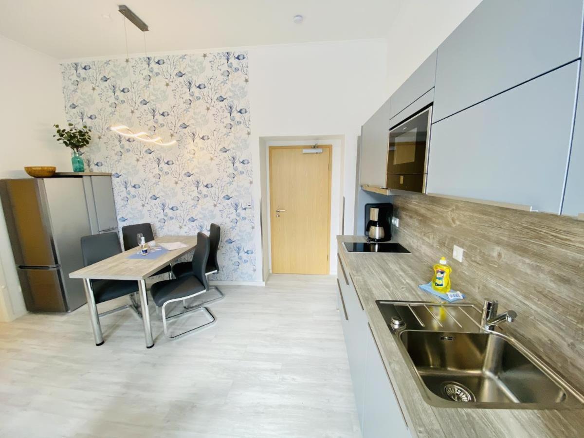 Berringer, Scholle, Direkt An Der Promenade Apartment Rostock Luaran gambar